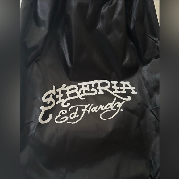 Ed Hardy Black Bag with Panther and Red Stars. Skull tattoo art - Picture 5 of 5